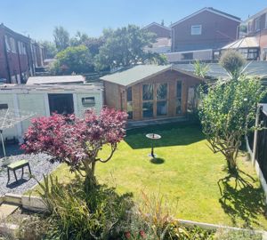 Photo 19- click for photo gallery